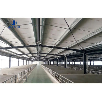 ISO9001 2008/CE/BV گواهینامه گرم غوطه ور گالوانیزه ساختارهای فولادی از پیش ساخته شده ساختمان دام برای خوک گاو گوسفند