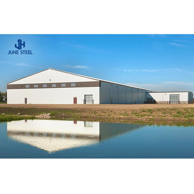 Q235/Q345B ساختمان های مزرعه ای فلزی با اتاق های زندگی